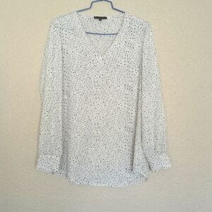 Adrianna Papell White V-neck tunic‎ blouse with black polka dot print sz s